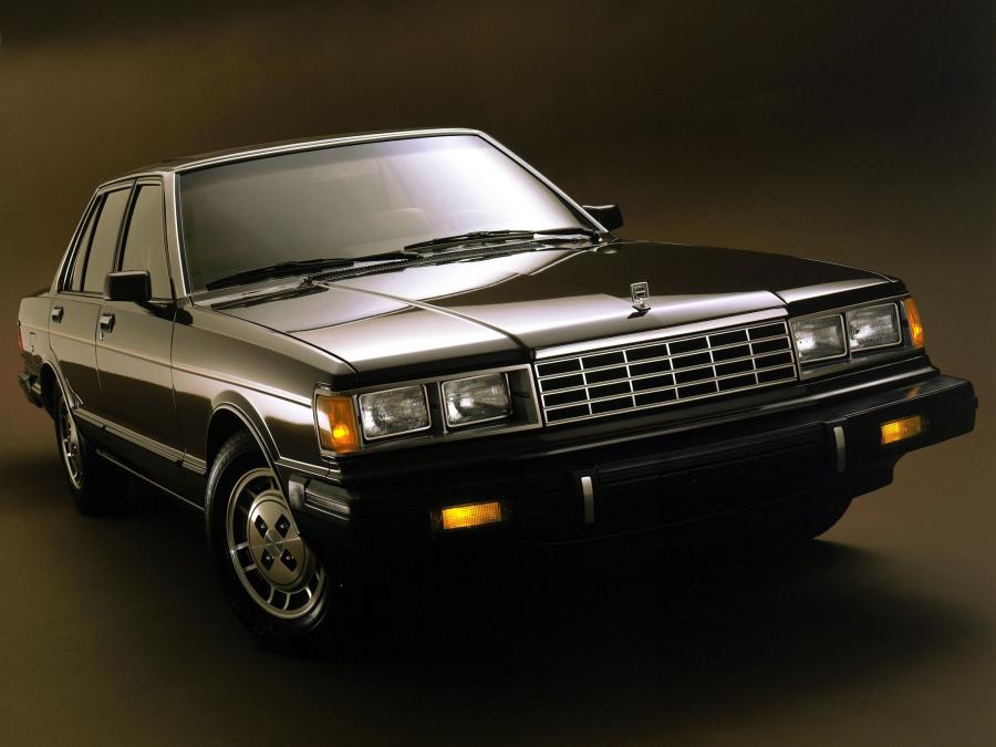  Datsun 810 Maxima 1981 года  (фото 4 из 5)